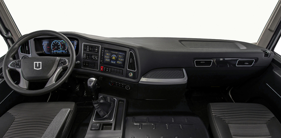 China Geely, Standard-Version, Yiwei 282Kwh Kraftwechsel, 6x4 rein elektrischer Traktor für Stahlwerke und Bergbau
