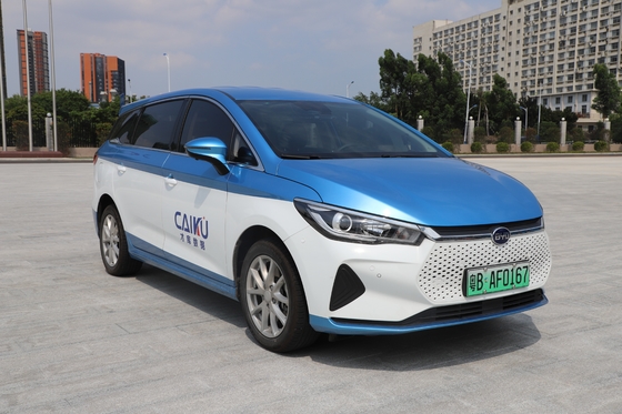 BYDs meistverkauftes rein elektrisches Taxi, der neue e6, hat eine Reichweite von 500 km.
