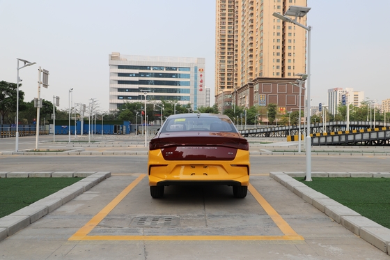 BYD Pure Electric e3 Exam Spezialfahrzeug mit einer Reichweite von 350 km